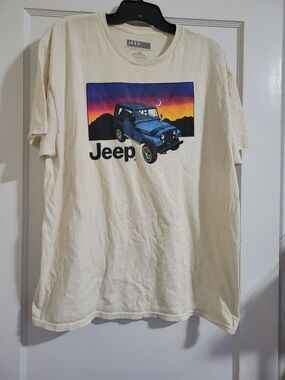 Unisex Urban Outfitters Jeep sunset Tan Tee Size Large